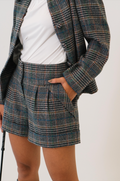 Short Xadrez Claire