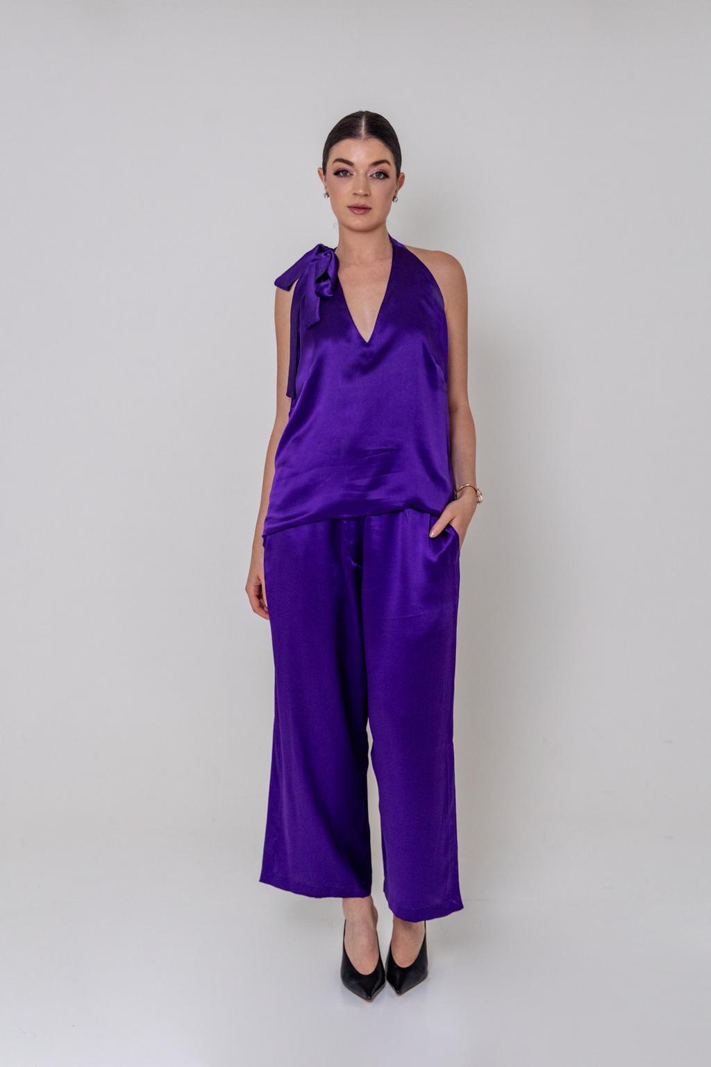 Blusa Decote V Sofia Dupla em Seda